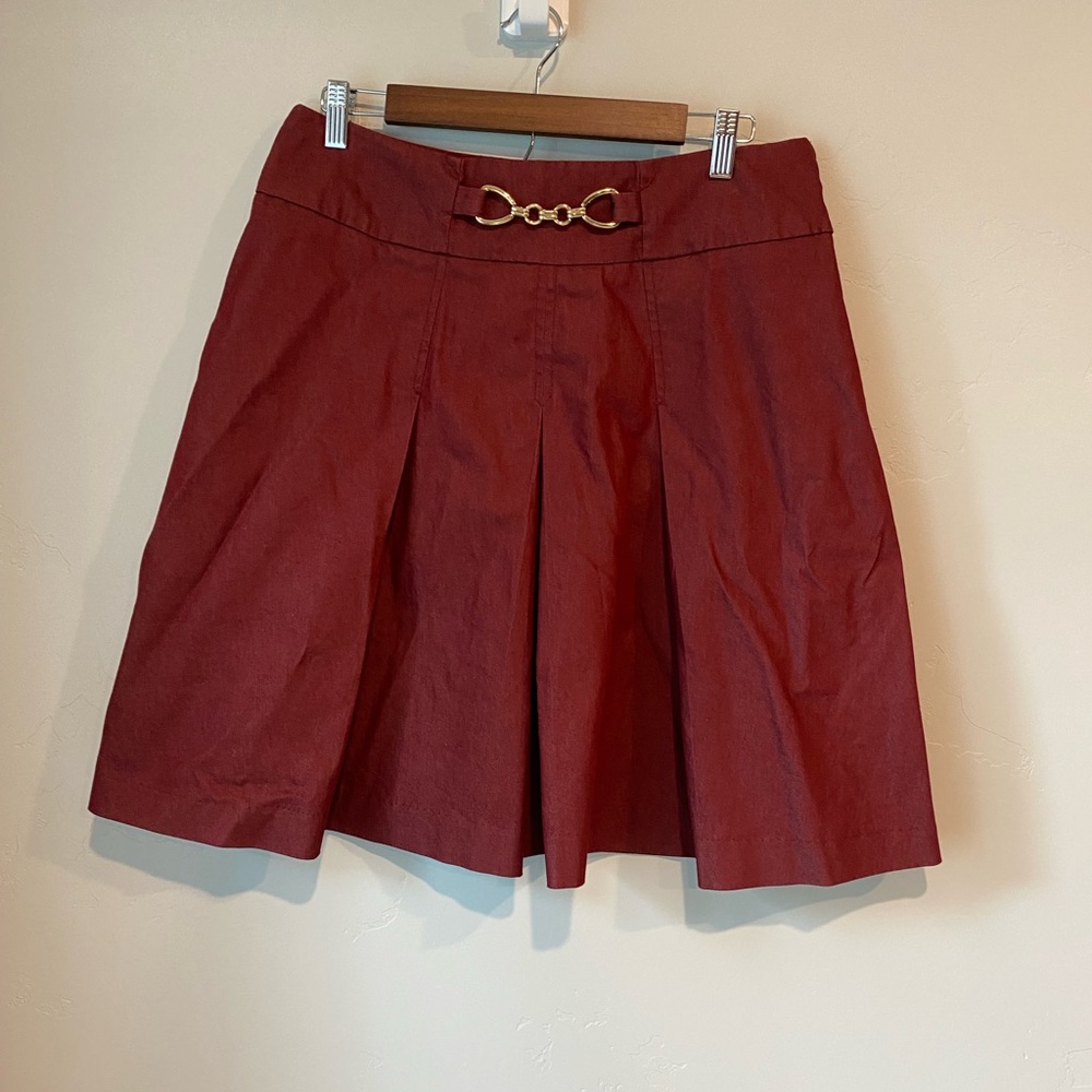 New York & Company Burgundy A-Line Skirt Gold Accent Classic Preppy Schoolgirl L